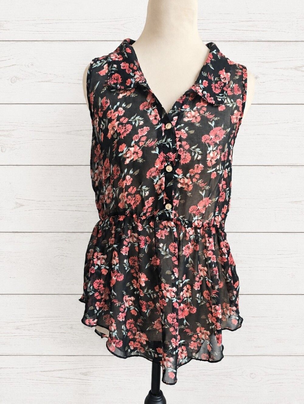 Charlotte Russe Sleeveless Black Floral Peplum Blouse Size S
